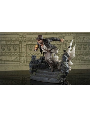 Indiana Jones Les Aventuriers de l'arche maudit Deluxe Gallery Figurine Escape with Idol 25 cm