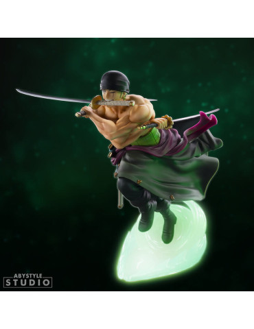 ONE PIECE - Figurine "Zoro" Phosphorescent